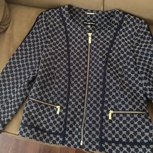 Karl Lagerfeld Navy and white pattern blazer with matching solid blue navy pants